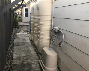 Rainwater Tanks can conceal termite workings, and produce damp conditions ideal for termite activity Rainwater Tanks can conceal termite workings, and produce damp conditions ideal for termite activity